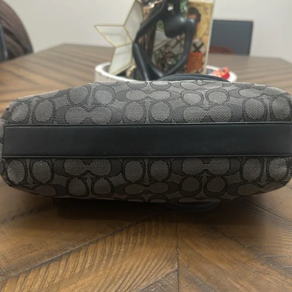 Coach crossbody - Picture 6 of 6